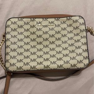 Mk crossbody